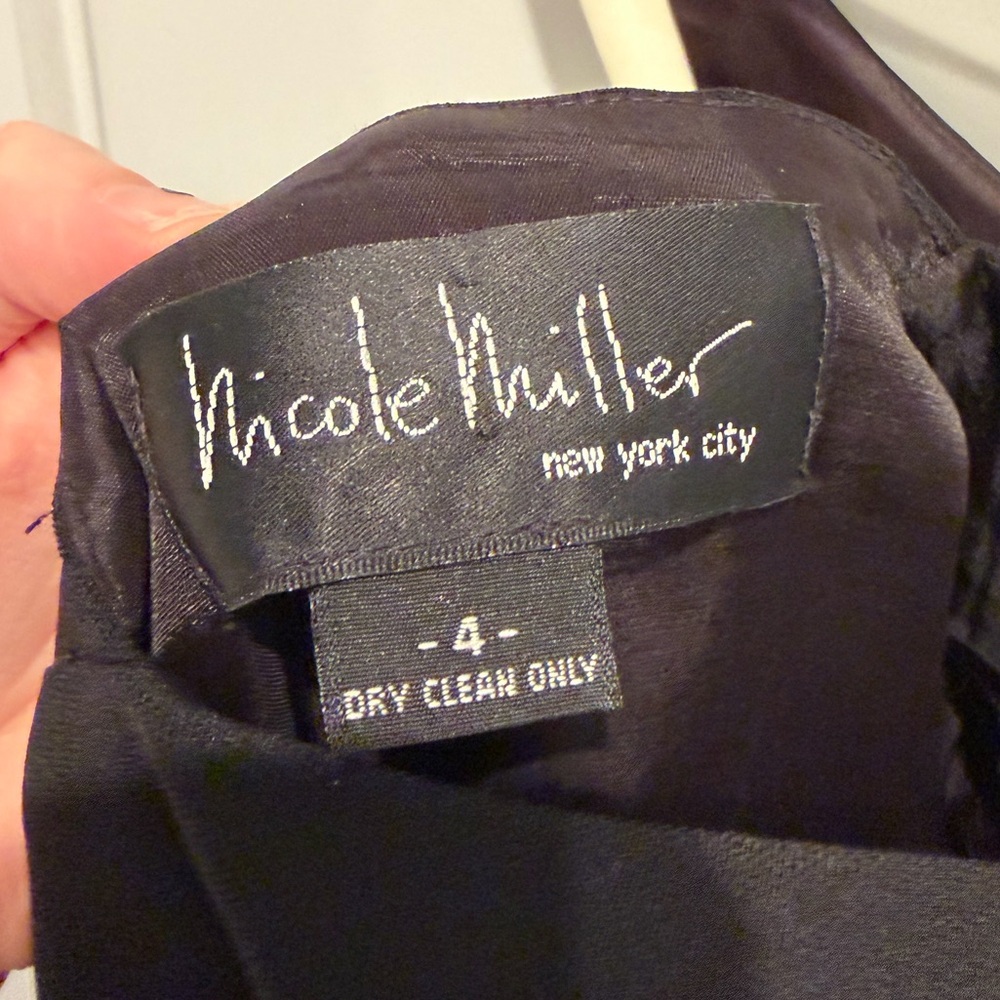Nicole Miller LBD with White Back Details - Picture 4 of 5